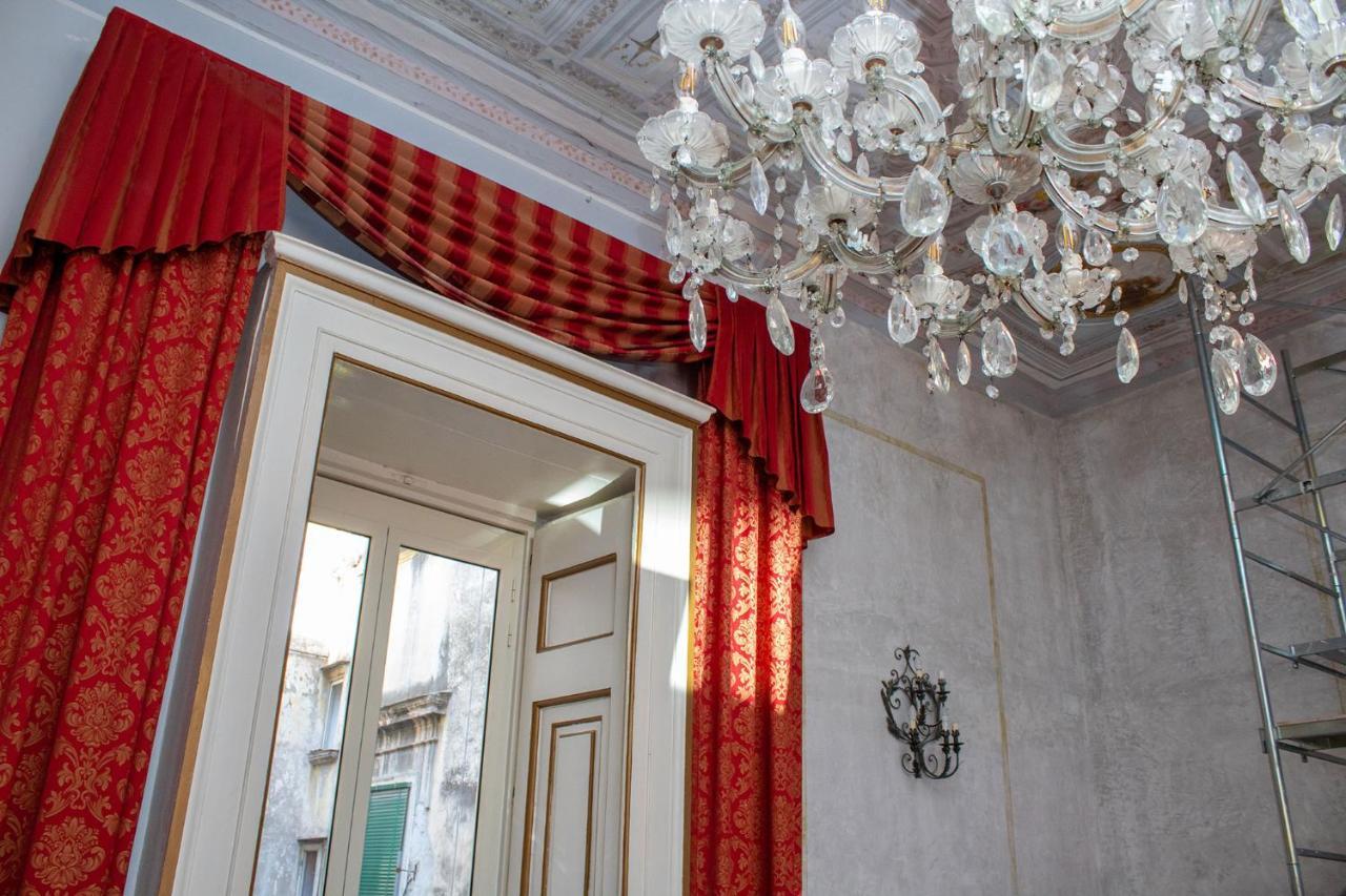Le Stanze Del Vicere Boutique Hotel Napoli Dış mekan fotoğraf