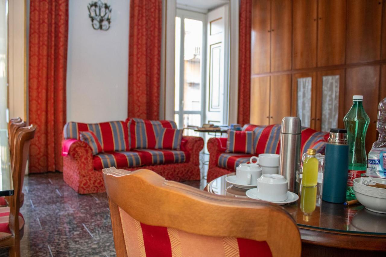 Le Stanze Del Vicere Boutique Hotel Napoli Dış mekan fotoğraf