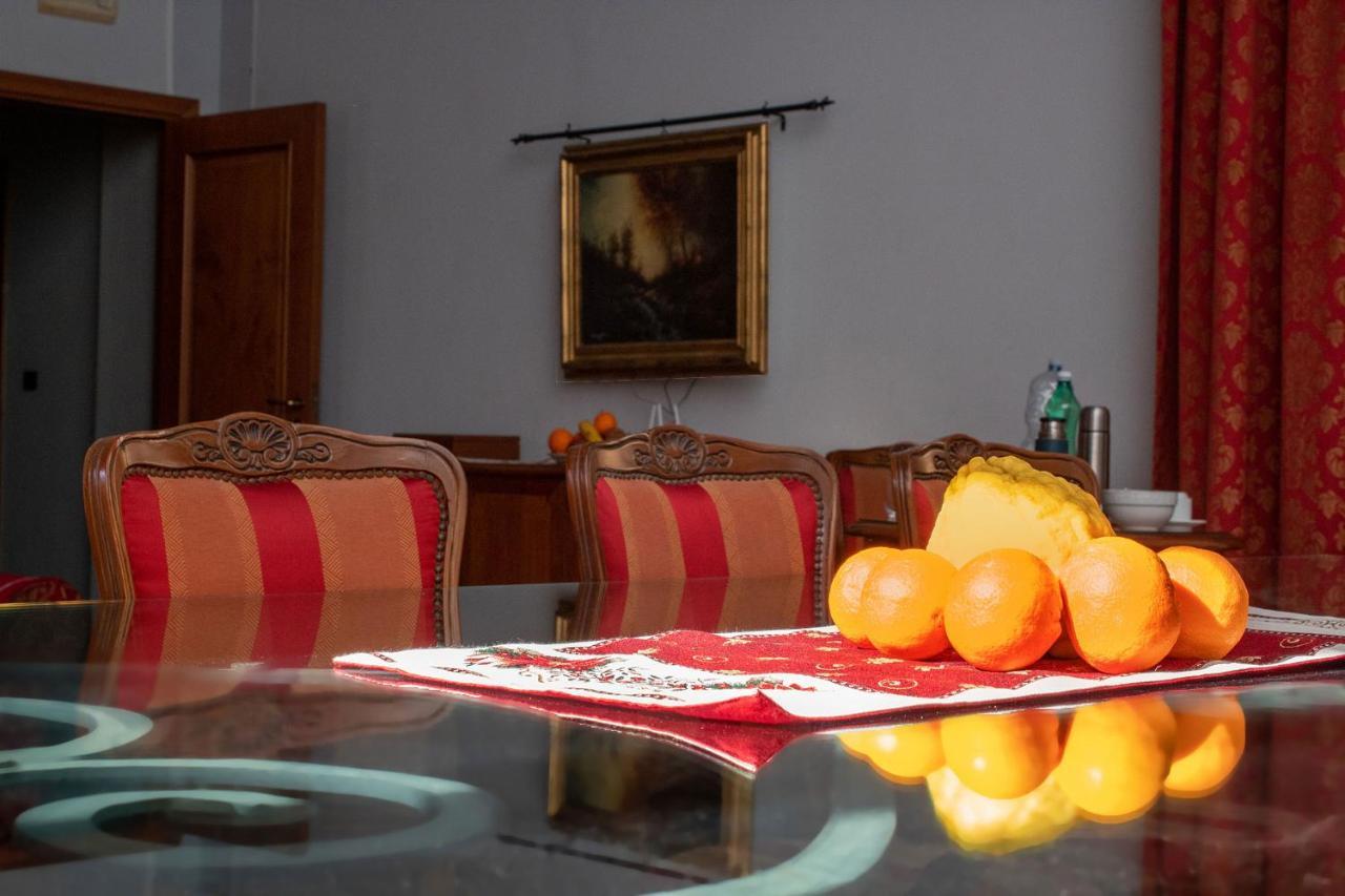 Le Stanze Del Vicere Boutique Hotel Napoli Dış mekan fotoğraf