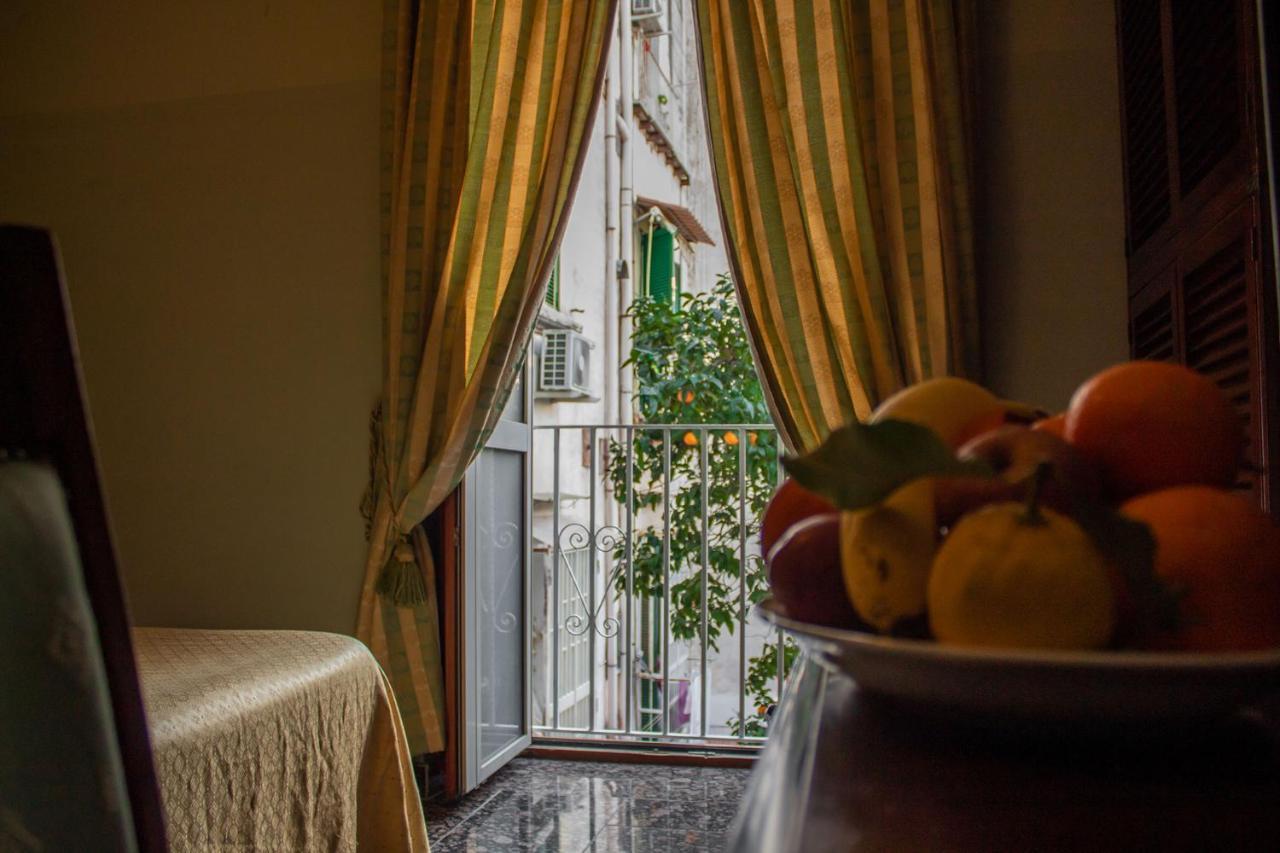 Le Stanze Del Vicere Boutique Hotel Napoli Dış mekan fotoğraf